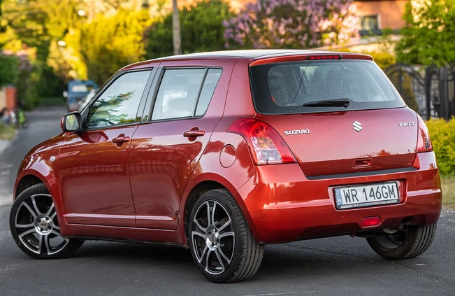 Suzuki Swift cena 18900 przebieg: 136000, rok produkcji 2009 z Rymanów małe 407